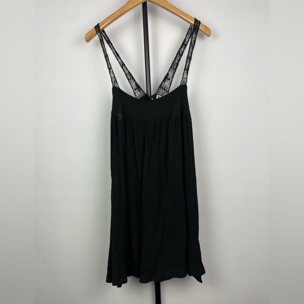 Quicksilver Black Crinkle Lace Strap Mini Dress Blouse with Pockets